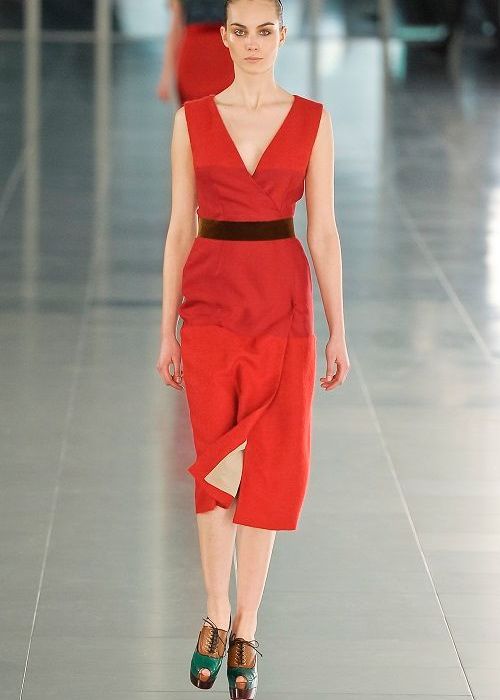 Fashion Trend: ουράνιο τόξο στη βροχή