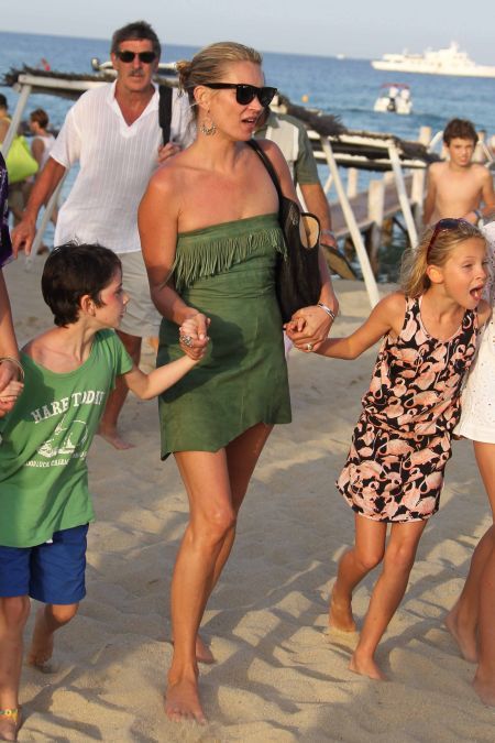 Lila Grace Moss: Στα βήματα της διάσημης μαμάς της;