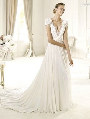 Δείτε τη νυφική συλλογή Elie by Elie Saab για την Άνοιξη του 2013