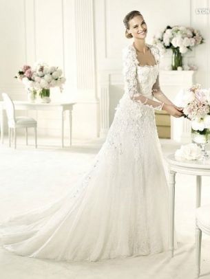 Δείτε τη νυφική συλλογή Elie by Elie Saab για την Άνοιξη του 2013