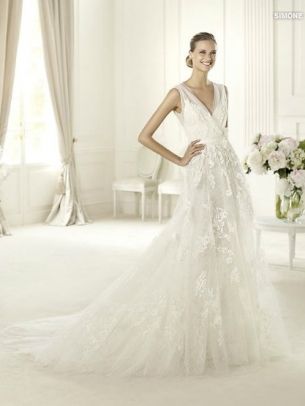 Δείτε τη νυφική συλλογή Elie by Elie Saab για την Άνοιξη του 2013