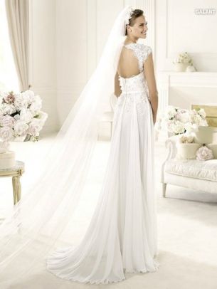 Δείτε τη νυφική συλλογή Elie by Elie Saab για την Άνοιξη του 2013