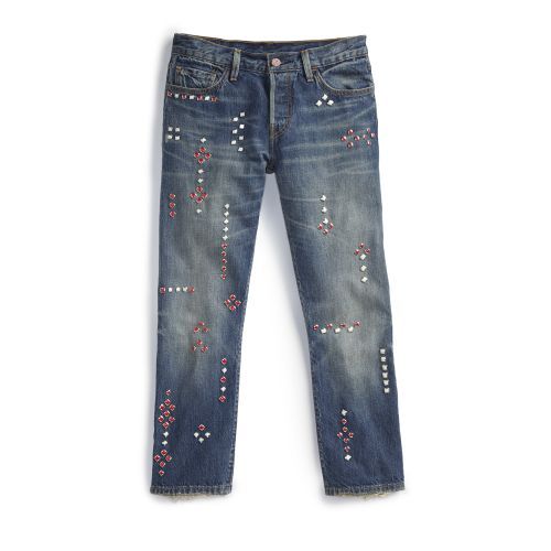 Η Levi's επανερμηνεύει κλασικά, αγαπημένα κομμάτια