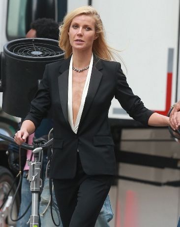 Γιατί η Elle Macpherson μισεί τη Gwyneth Paltrow;