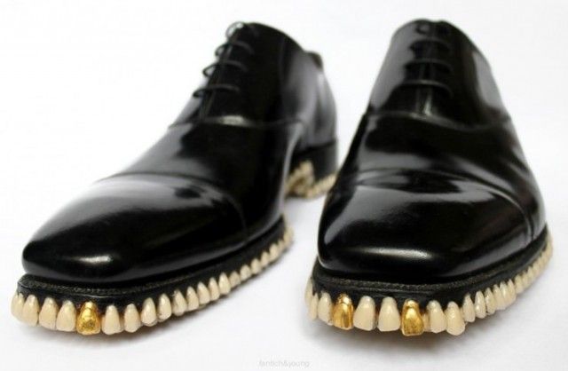 Γόβες Jimmy Choo φτιαγμένες από δόντια!