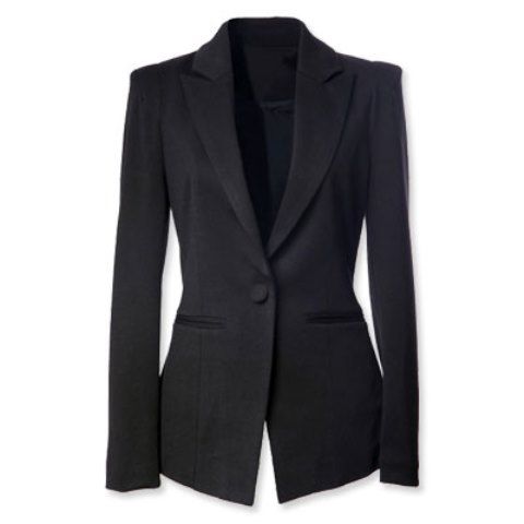 Τα 7 fashion κομμάτια που κάθε στυλάτη γυναίκα πρέπει να έχει στην γκαρνταρόμπα