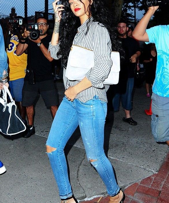 Τα παπούτσια που η Rihanna φορά με όλα της τα outfits!