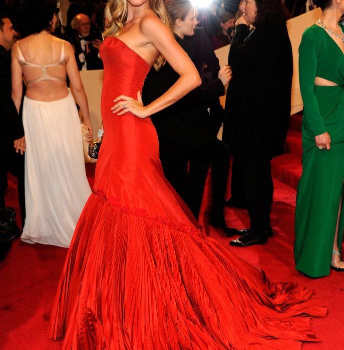 Met Gala: Τα 12+1 ωραιότερα looks που είδαμε ποτέ στο κόκκινο χαλί