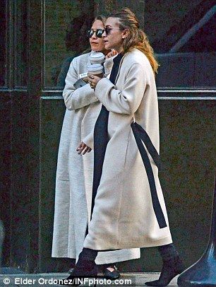 Η πρώτη εμφάνιση της Mary-Kate Olsen μετά το γάμο είναι όπως ακριβώς την περιμέναμε!