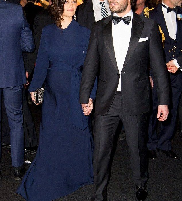 Η νέα εμφάνιση του γαλαζοαίματου «Christian Grey» είναι ακριβώς αυτό που ήθελες