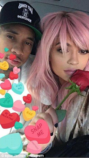 Η Kylie Jenner, η αλλαγή στα μαλλιά της και το απίστευτο δώρο για τον Άγιο Βαλεντίνο!