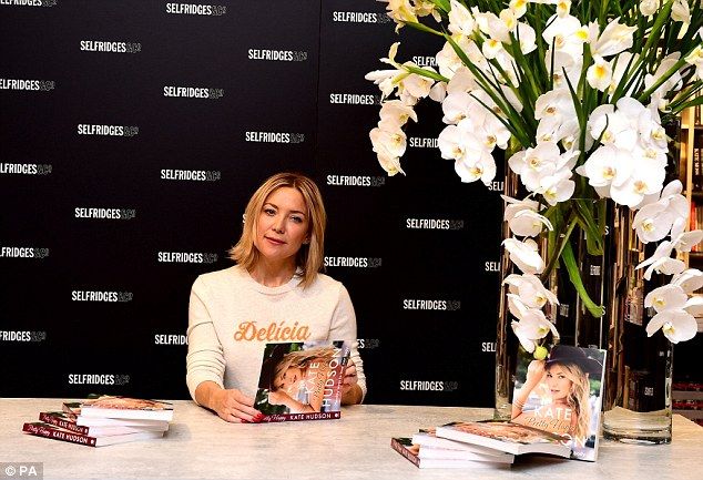 Wow! Αυτή η εμφάνιση της Kate Hudson πολύ μας άρεσε!