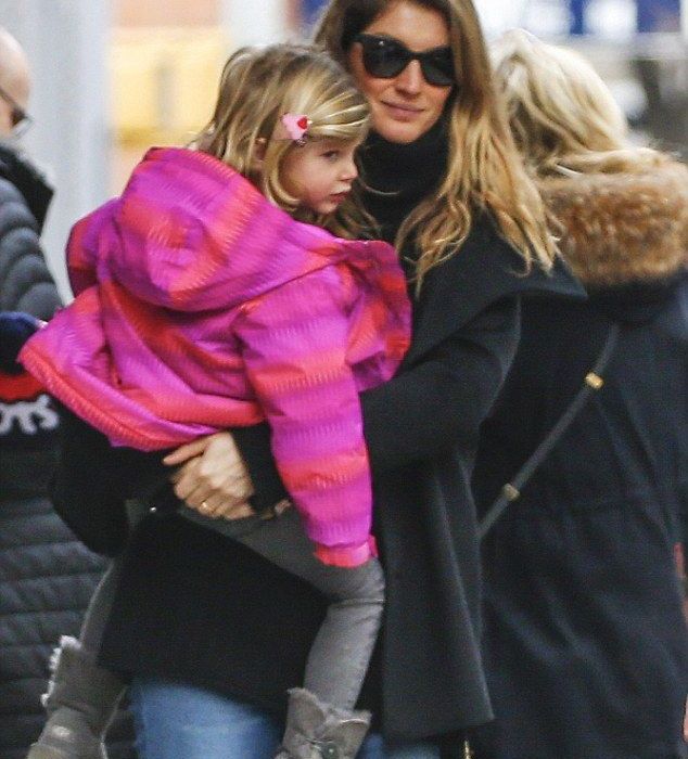Gisele: Οικογενειακή έξοδος με τον Tom Brady και τα παιδιά τους