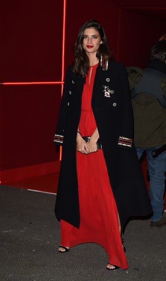 Ladies in Red: 10 stars τόλμησαν το κατακόκκινο look σε χθεσινό event!