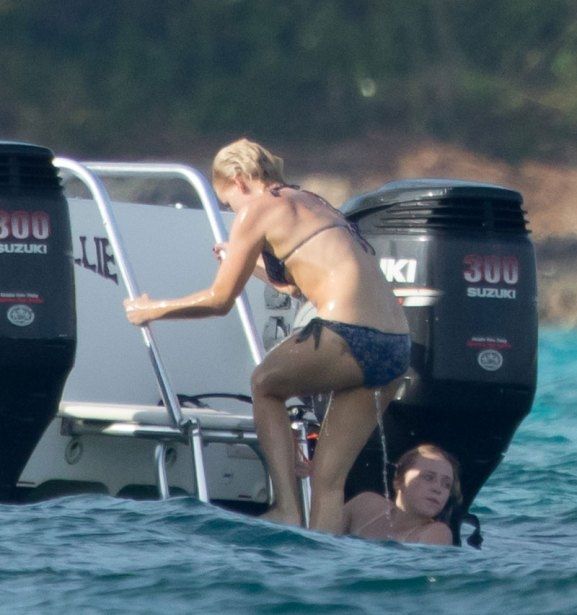 Ξέραμε πως η Jennifer Lawrence είναι σέξι, αλλά όχι και τόσο πολύ. Δες τις φωτός