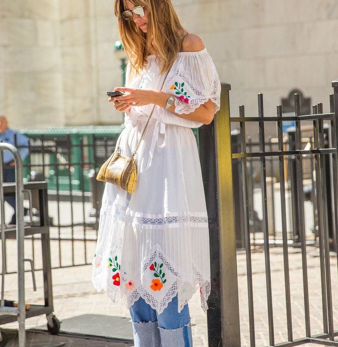 10 ανοιξιάτικα outfits που κάθε γυναίκα ΠΡΕΠΕΙ να δοκιμάσει
