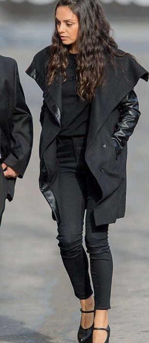 Μα πού είχε χαθεί; Η Mila Kunis σε μία εμφάνιση που πρέπει να δεις