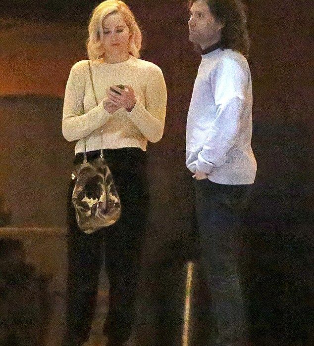 Η Jennifer Lawrence έχει καινούργιο αγόρι και σίγουρα δεν είναι αυτό που περιμένατε