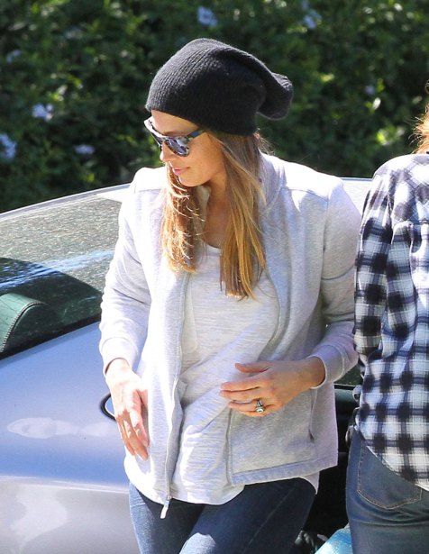 Σπάνιες φωτογραφίες: Ο γιος της Jessica Biel μεγάλωσε πολύ
