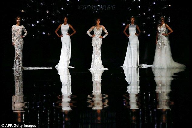 Είδαμε την Irina Shayk με νυφικό. Bradley θα το πάρεις το κορίτσι τελικά;