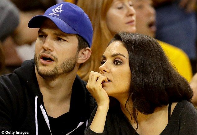 Kutcher-Kunis: Οι φωτος που αποδεικνύουν ότι είναι το πιο ερωτευμένο ζευγάρι στο Hollywood