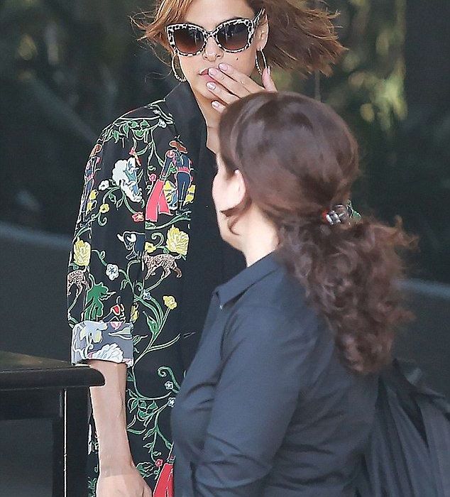 6 εβδομάδες μετά τη γέννα: Το κορμί της Eva Mendes είναι απλά συγκλονιστικό