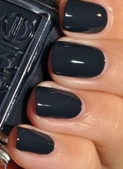 Δε γίνεται να περάσει χειμώνας χωρίς αυτό το trend στα νύχια!