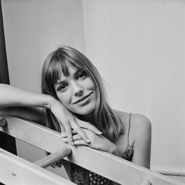 Οι χαρακτηριστικές αφέλειες της Janes Birkin
