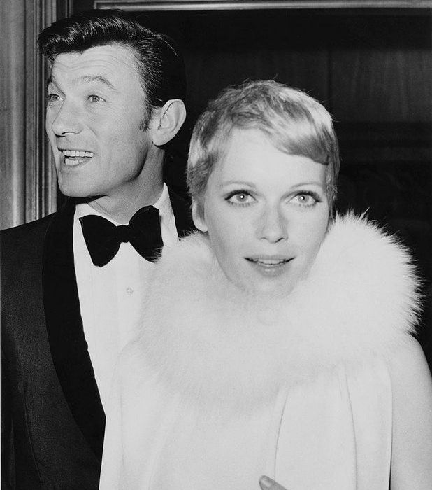 To pixxie κούρεμα της Mia Farrow