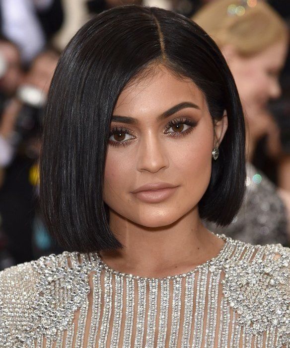 Kylie Jenner: Η απίστευτη αλλαγή στο πρόσωπο και το σώμα της μέσα στα χρόνια!