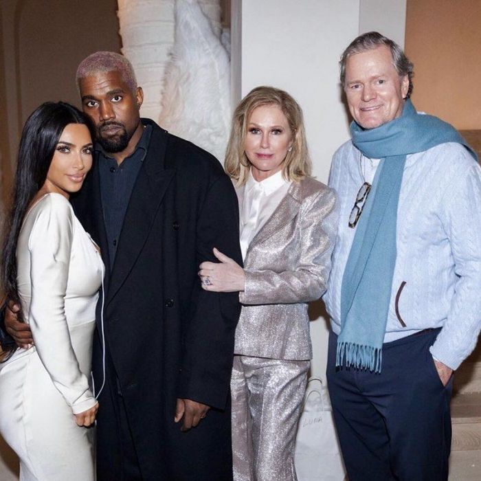 Η μέρα που η Kim Kardashian γνώρισε την πεθερά της σημαδεύτηκε από αυτήν τη φωτογραφία