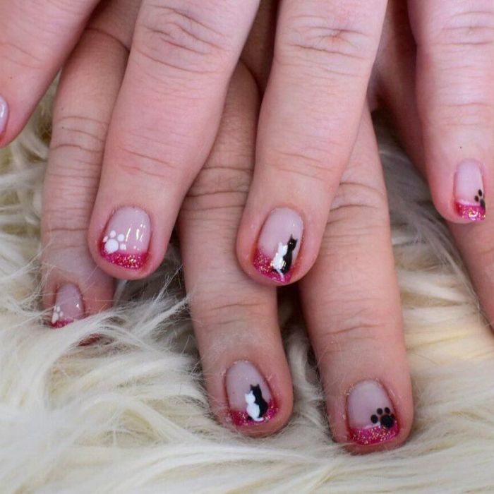 Είσαι cat lover; Αυτά είναι τα πιο χαριτωμένα nail art που θα δεις σήμερα!