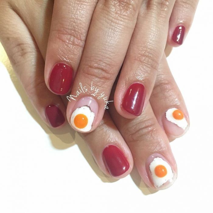 Θα πας για brunch; Γιατί δεν κάνεις #EggNails; Είναι πανεύκολα!