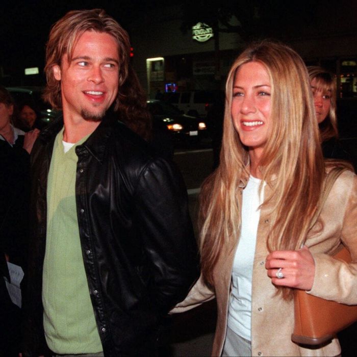Τα πράγματα ανάμεσα σε Brad Pitt & Jennifer Aniston είναι πιο σοβαρά απ’ όσο πιστεύαμε