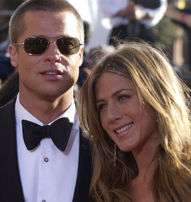 Τα πράγματα ανάμεσα σε Brad Pitt & Jennifer Aniston είναι πιο σοβαρά απ’ όσο πιστεύαμε