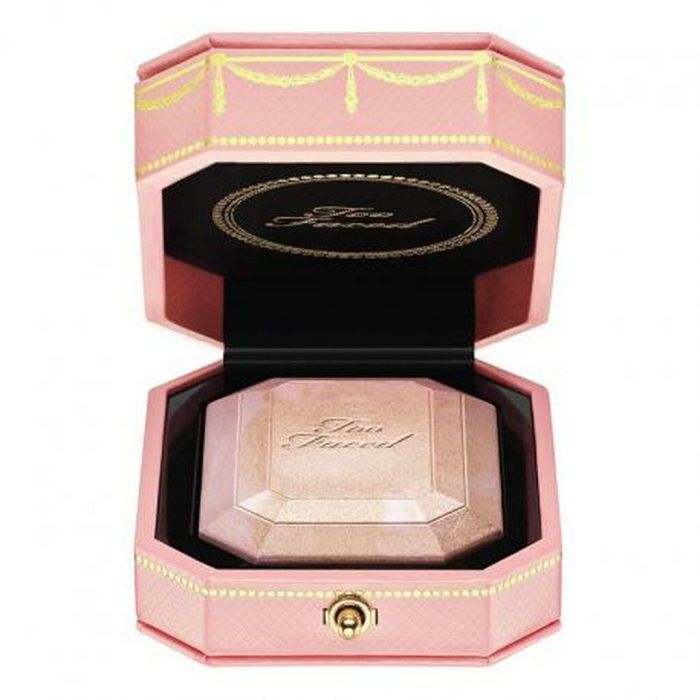 TOO FACED, DIAMOND MULTI-USE HIGHLIGHTER