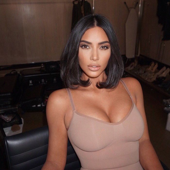 Η Kim Kardashian είναι πολύ hot γυναίκα και μας το δείχνει αρκετά συχνά μέσω instagram