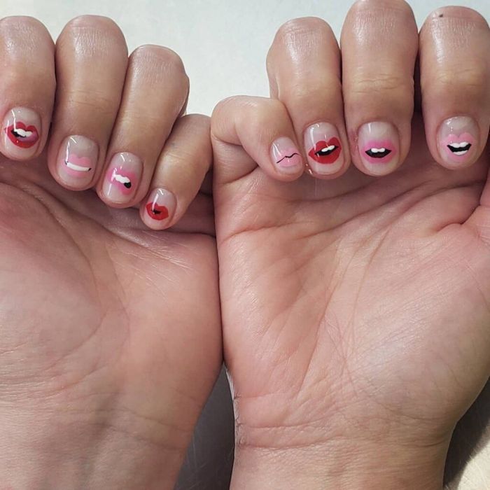 @hannah.k.nails Μας έκανε να χαμογελάσουμε αυτόματα!