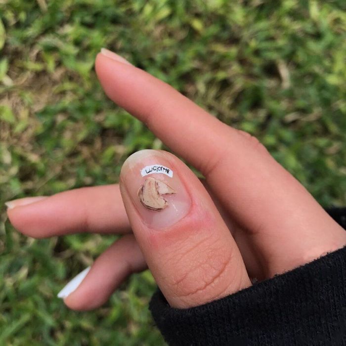 @luciadoesnails Πόσο διαφορετικό και όμορφο! Ίσως είναι όμςω το πιο δύσκολο από όλα