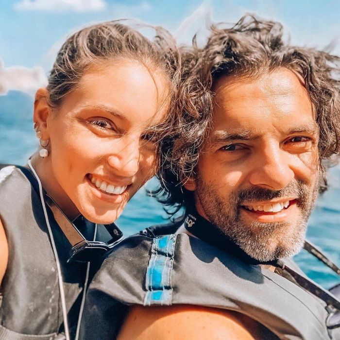 Η Αθηνά Οικονομάκου κι ο Φίλιππος Μιχόπουλος συνηθίζουν να μοιράζονται με το κοινό τους τις πιο όμορφες φωτογραφίες.