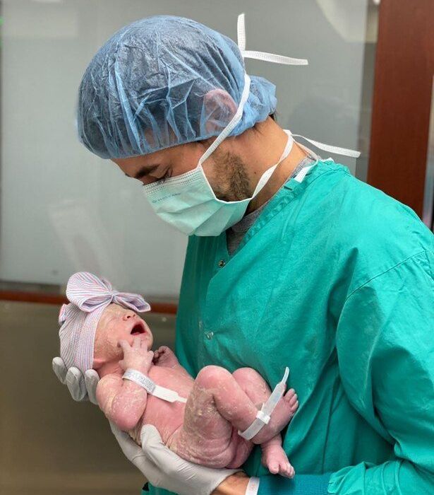 Ο Enrique Iglesias χορεύει με την κόρη του και «τρελαίνει» το Instagram (video)