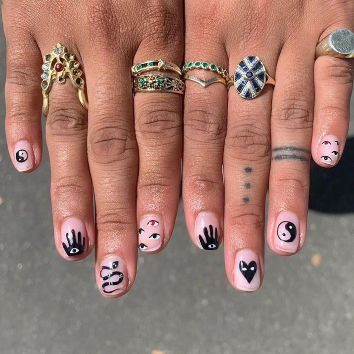 @trophywifenailart