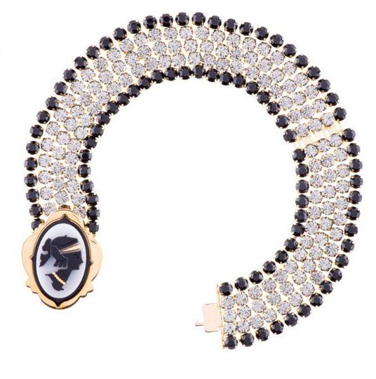 Miu Μiu Cameo's: σύγχρονο ρετρό κόσμημα!