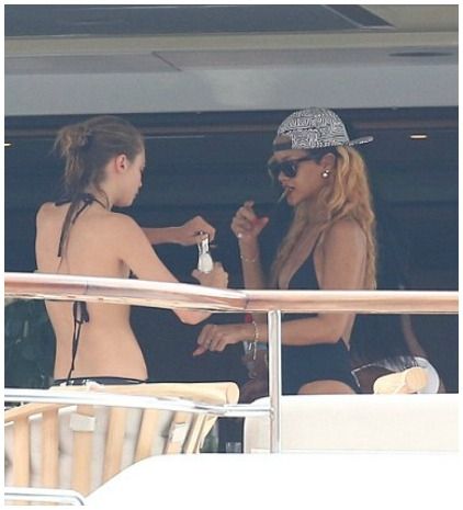 Μάθετε πόσα ξόδεψαν η Rihanna και η Cara Delevingne για σκάφος, φαγητό και clubbing στο Μονακό