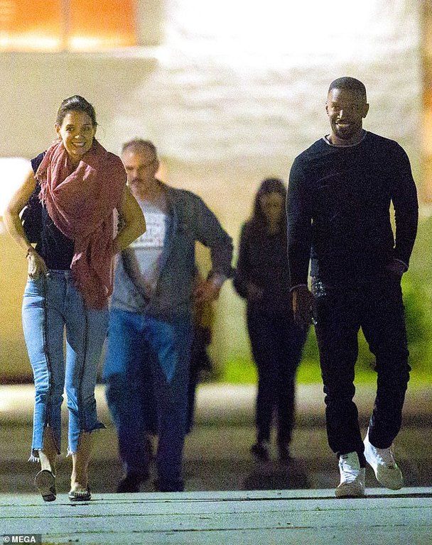 Katie Holmes-Jamie Foxx: Η σπάνια έξοδος του ζευγαριού και τα χαμόγελα