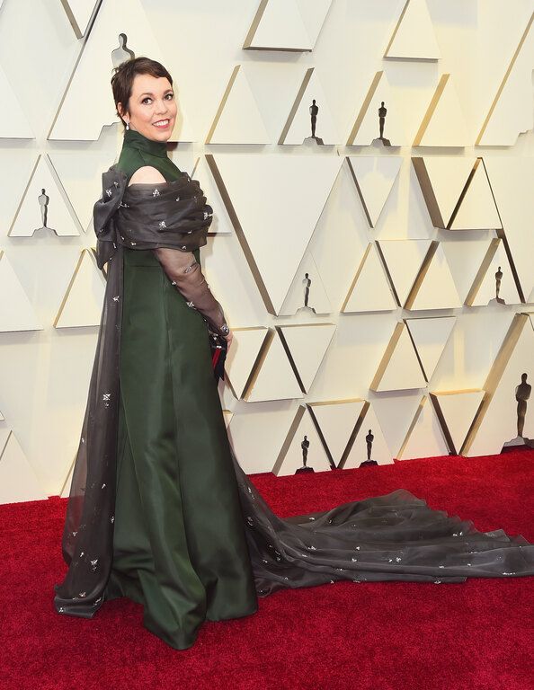 H Olivia Colman με Prada