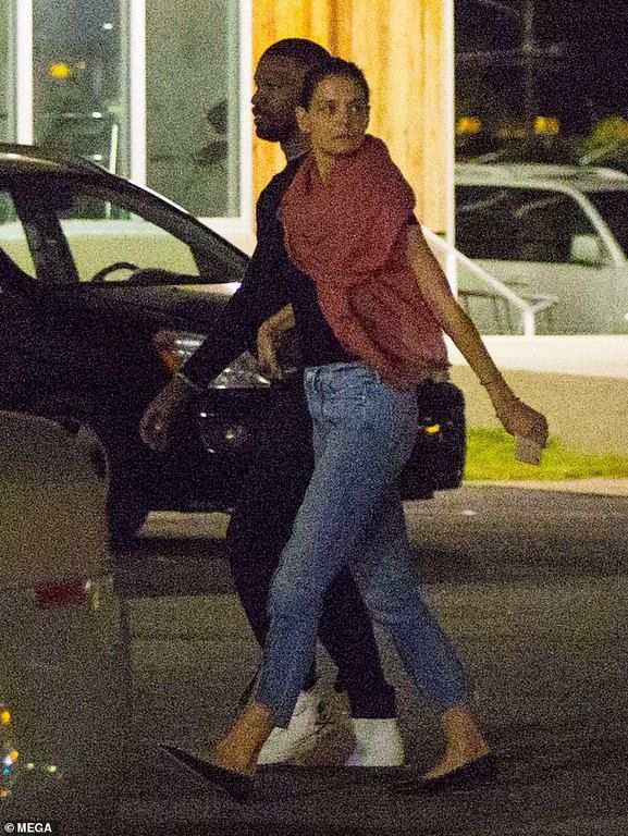 Katie Holmes-Jamie Foxx: Η σπάνια έξοδος του ζευγαριού και τα χαμόγελα