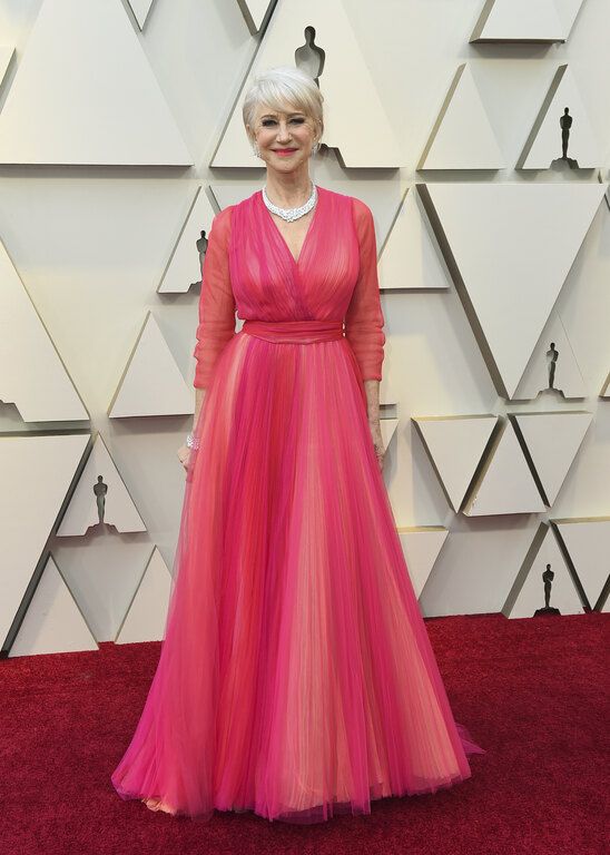 H Helen Mirren με Schiaparelli