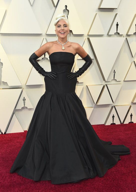 H Lady Gaga με Alexander McQueen