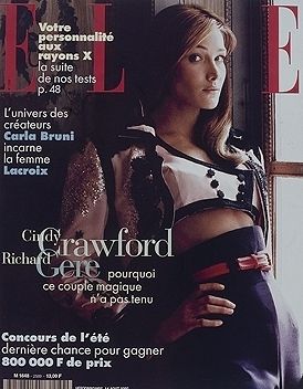 H Carla Bruni έγκυος στο πιο απογοητευτικό εξώφυλλο της καριέρας της